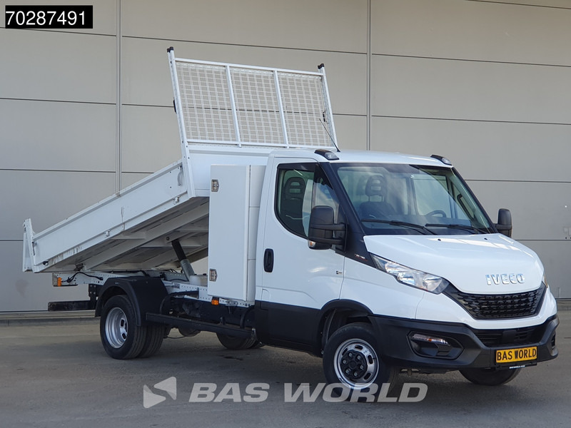 Iveco Daily 35C16 3.0L Kipper met Kist Dubbellucht 3,5t Trekhaak Navi Airco Cruise Camera Euro6 Tipper Benne Kieper 2m3 Airco Trekhaak Cruis - Tarbesõiduk kallur: pilt 3 Iveco Daily 35C16 3.0L Kipper met Kist Dubbellucht 3,5t Trekhaak Navi Airco Cruise Camera Euro6 Tipper Benne Kieper 2m3 Airco Trekhaak Cruis - Tarbesõiduk kallur: pilt 3
