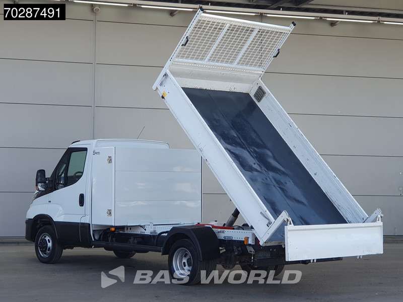 Iveco Daily 35C16 3.0L Kipper met Kist Dubbellucht 3,5t Trekhaak Navi Airco Cruise Camera Euro6 Tipper Benne Kieper 2m3 Airco Trekhaak Cruis - Tarbesõiduk kallur: pilt 2 Iveco Daily 35C16 3.0L Kipper met Kist Dubbellucht 3,5t Trekhaak Navi Airco Cruise Camera Euro6 Tipper Benne Kieper 2m3 Airco Trekhaak Cruis - Tarbesõiduk kallur: pilt 2