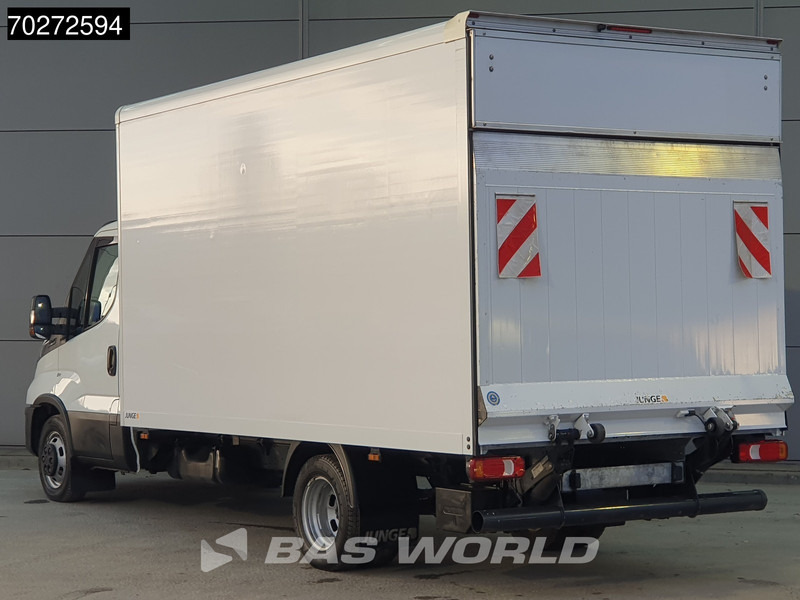 Iveco Daily 35C16 Automaat Laadklep Bakwagen Airco Camera Dubbellucht Meubelbak Koffer Airco - Tarbesõiduk furgoon: pilt 2 Iveco Daily 35C16 Automaat Laadklep Bakwagen Airco Camera Dubbellucht Meubelbak Koffer Airco - Tarbesõiduk furgoon: pilt 2