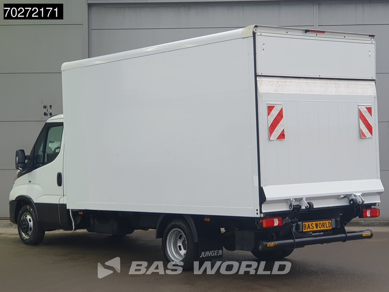 Iveco Daily 35C16 Automaat Laadklep Bakwagen Airco Camera Meubelbak Koffer Gesloten laadbak 19m3 Airco - Tarbesõiduk furgoon: pilt 2 Iveco Daily 35C16 Automaat Laadklep Bakwagen Airco Camera Meubelbak Koffer Gesloten laadbak 19m3 Airco - Tarbesõiduk furgoon: pilt 2