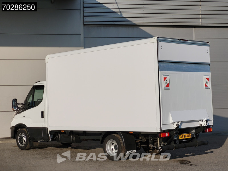 Iveco Daily 35C16 Automaat Laadklep Bakwagen Dubbellucht Airco Camera Euro6 Meubelbak Koffer 20m3 Airco - Tarbesõiduk furgoon: pilt 2 Iveco Daily 35C16 Automaat Laadklep Bakwagen Dubbellucht Airco Camera Euro6 Meubelbak Koffer 20m3 Airco - Tarbesõiduk furgoon: pilt 2