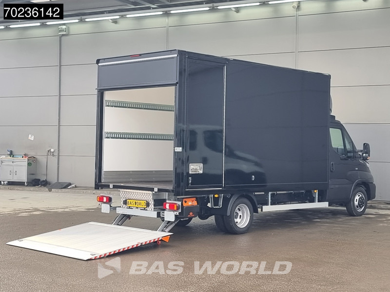 Iveco Daily 35C18 3.0L Automaat 2025 MODEL 1000kg Laadklep ACC Navi Airco Zijdeur Bakwagen Meubelbak Koffer 21m3 Airco - Tarbesõiduk furgoon: pilt 3 Iveco Daily 35C18 3.0L Automaat 2025 MODEL 1000kg Laadklep ACC Navi Airco Zijdeur Bakwagen Meubelbak Koffer 21m3 Airco - Tarbesõiduk furgoon: pilt 3