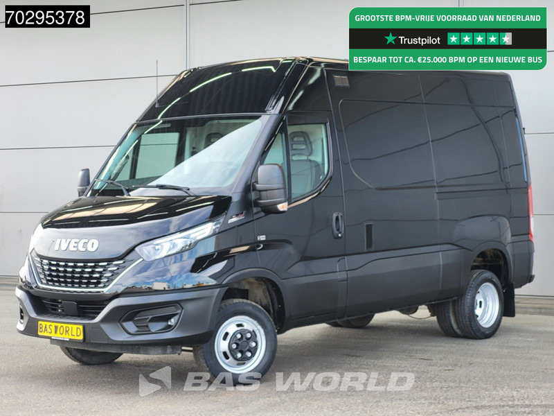 Iveco Daily 35C18 3.0L Automaat L2H2 Dubbellucht 3,5t Trekhaak Navi Airco Cruise Camera Euro6 L2 Airco Trekhaak Cruise control - Kaubik: pilt 1 Iveco Daily 35C18 3.0L Automaat L2H2 Dubbellucht 3,5t Trekhaak Navi Airco Cruise Camera Euro6 L2 Airco Trekhaak Cruise control - Kaubik: pilt 1
