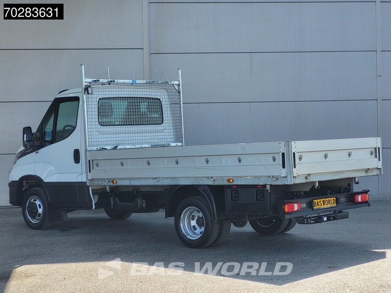 Iveco Daily 35C18 3.0L Open Laadbak Dubbellucht 3,5t Trekhaak Airco Cruise Camera Parkeersensoren Euro6 Meubelbak Koffer Airco Trekhaak Crui - Madelauto: pilt 2 Iveco Daily 35C18 3.0L Open Laadbak Dubbellucht 3,5t Trekhaak Airco Cruise Camera Parkeersensoren Euro6 Meubelbak Koffer Airco Trekhaak Crui - Madelauto: pilt 2