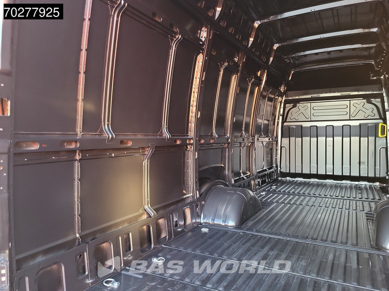 Iveco Daily 35C21 3.0L Automaat L4H3 210PK Hoog Dak Dubbellucht 3,5t 19,3m3 Trekhaak ACC Navi LED Camera Parkeersensoren Euro6 L5 19m3 Airco - Kaubik: pilt 5 Iveco Daily 35C21 3.0L Automaat L4H3 210PK Hoog Dak Dubbellucht 3,5t 19,3m3 Trekhaak ACC Navi LED Camera Parkeersensoren Euro6 L5 19m3 Airco - Kaubik: pilt 5