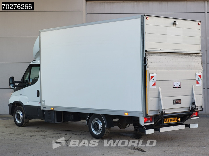 Iveco Daily 35S14 Automaat Laadklep Bakwagen Zijdeur Airco Cruise Meubelbak Koffer Airco Cruise control - Tarbesõiduk furgoon: pilt 2 Iveco Daily 35S14 Automaat Laadklep Bakwagen Zijdeur Airco Cruise Meubelbak Koffer Airco Cruise control - Tarbesõiduk furgoon: pilt 2