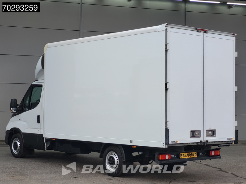 Iveco Daily 35S16 160PK Automaat Bakwagen Achterdeuren Airco Camera Euro6 Meubelbak Koffer 21m3 Airco - Tarbesõiduk furgoon: pilt 2 Iveco Daily 35S16 160PK Automaat Bakwagen Achterdeuren Airco Camera Euro6 Meubelbak Koffer 21m3 Airco - Tarbesõiduk furgoon: pilt 2
