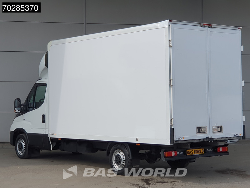 Iveco Daily 35S16 Automaat Bakwagen 160PK Airco Camera Euro6 Meubelbak Koffer 21m3 Airco - Tarbesõiduk furgoon: pilt 2 Iveco Daily 35S16 Automaat Bakwagen 160PK Airco Camera Euro6 Meubelbak Koffer 21m3 Airco - Tarbesõiduk furgoon: pilt 2