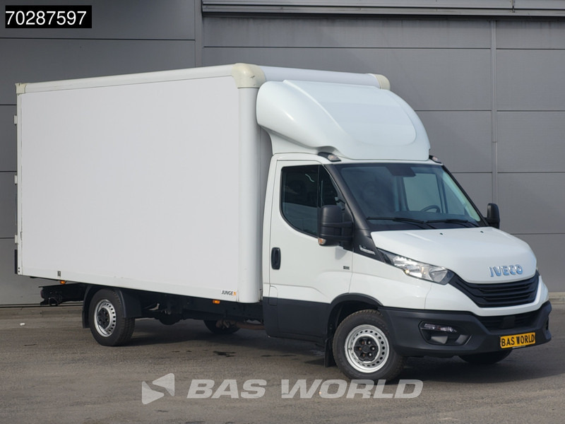 Iveco Daily 35S16 Automaat Bakwagen Achterdeuren Airco Camera Euro6 Meubelbak Koffer 21m3 Airco - Tarbesõiduk furgoon: pilt 5 Iveco Daily 35S16 Automaat Bakwagen Achterdeuren Airco Camera Euro6 Meubelbak Koffer 21m3 Airco - Tarbesõiduk furgoon: pilt 5