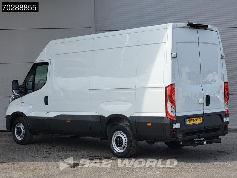 Iveco Daily 35S16 Automaat L2H2 3500KG Trekhaak ACC LED Camera Euro6 L2 12m3 Airco Trekhaak - Kaubik: pilt 2 Iveco Daily 35S16 Automaat L2H2 3500KG Trekhaak ACC LED Camera Euro6 L2 12m3 Airco Trekhaak - Kaubik: pilt 2