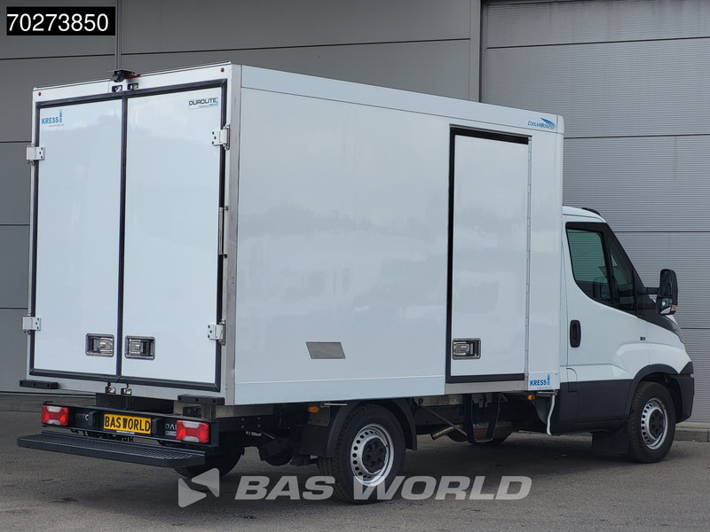 Iveco Daily 35S16 Koelwagen Automaat Carrier Pulsar 400 380V Stekker Airco Cruise Camera Koel Koeler Kühlwagen Kühlkoffer 12m3 Airco Cruise - Tarbesõiduk külmik: pilt 5 Iveco Daily 35S16 Koelwagen Automaat Carrier Pulsar 400 380V Stekker Airco Cruise Camera Koel Koeler Kühlwagen Kühlkoffer 12m3 Airco Cruise - Tarbesõiduk külmik: pilt 5