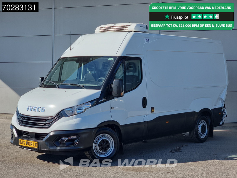 Iveco Daily 35S16 SCHADE/DAMAGE! Koelwagen Vriezer Automaat Thermo King V-300 MAX Airco Cruise Parkeersensoren Kühl Kühler Koel Koeler Kühlw - Tarbesõiduk külmik: pilt 1 Iveco Daily 35S16 SCHADE/DAMAGE! Koelwagen Vriezer Automaat Thermo King V-300 MAX Airco Cruise Parkeersensoren Kühl Kühler Koel Koeler Kühlw - Tarbesõiduk külmik: pilt 1