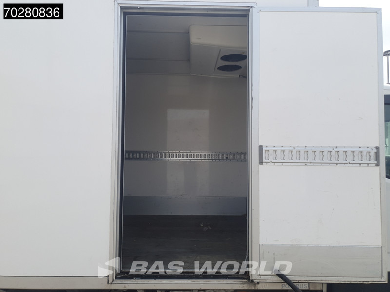 Tarbesõiduk külmik Iveco Daily 35S16 SCHADE! Koelwagen Zijdeur Carrier Xarios Airco Camera Euro6 Koel Koeler Kühl Kühler Kühlwagen Kühlkoffer 13m3 Airco: pilt 10