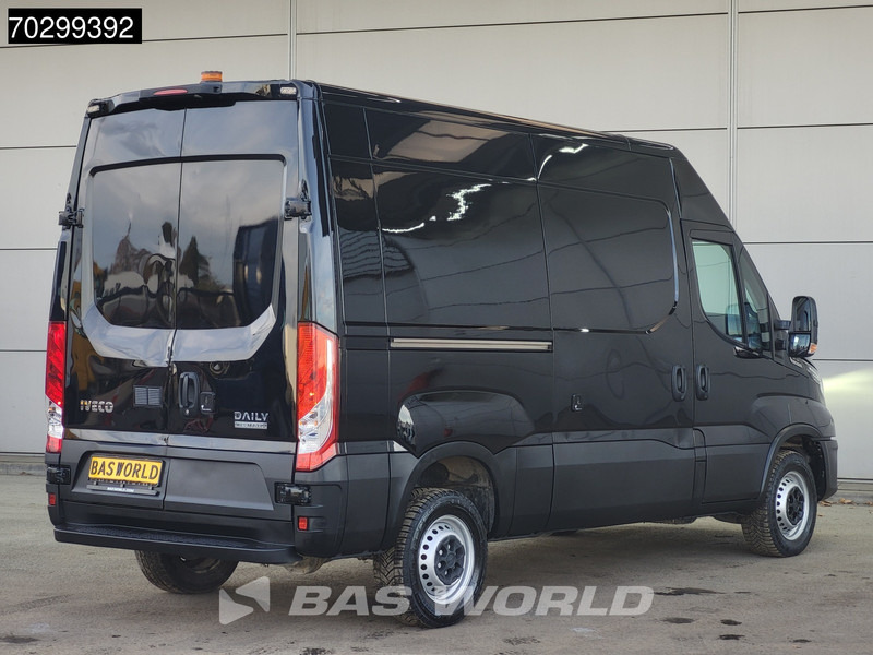 Iveco Daily 35S18 3.0L Automaat L2H2 180PK ACC LED Navi Airco 3,5t Trekgewicht Euro6 L2H2 Airco - Kaubik: pilt 5 Iveco Daily 35S18 3.0L Automaat L2H2 180PK ACC LED Navi Airco 3,5t Trekgewicht Euro6 L2H2 Airco - Kaubik: pilt 5