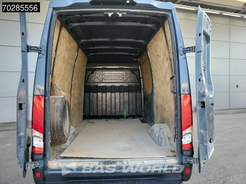 Iveco Daily 35S18 3.0L Automaat L2H2 3,5t Trekhaak LED Navi Airco Cruise Camera Euro6 L2 11m3 Airco Trekhaak Cruise control - Kaubik: pilt 3 Iveco Daily 35S18 3.0L Automaat L2H2 3,5t Trekhaak LED Navi Airco Cruise Camera Euro6 L2 11m3 Airco Trekhaak Cruise control - Kaubik: pilt 3