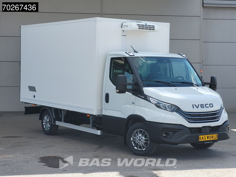 Iveco Daily 35S18 3.0L Koelwagen Thermoking C-250 LED ACC Navi Airco Koel Koeler Kühl Kühler Bakwagen Kühlkoffer 17m3 Airco - Tarbesõiduk külmik: pilt 5 Iveco Daily 35S18 3.0L Koelwagen Thermoking C-250 LED ACC Navi Airco Koel Koeler Kühl Kühler Bakwagen Kühlkoffer 17m3 Airco - Tarbesõiduk külmik: pilt 5