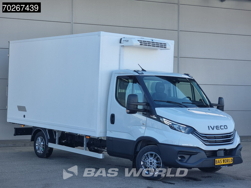 Iveco Daily 35S18 3.0L Koelwagen Vriezer Thermoking V-200 MAX 220V stekker -18 LED Navi Airco ACC Koel Koeler Kühler Bakwagen Kühlwagen Kühl - Tarbesõiduk külmik: pilt 3 Iveco Daily 35S18 3.0L Koelwagen Vriezer Thermoking V-200 MAX 220V stekker -18 LED Navi Airco ACC Koel Koeler Kühler Bakwagen Kühlwagen Kühl - Tarbesõiduk külmik: pilt 3