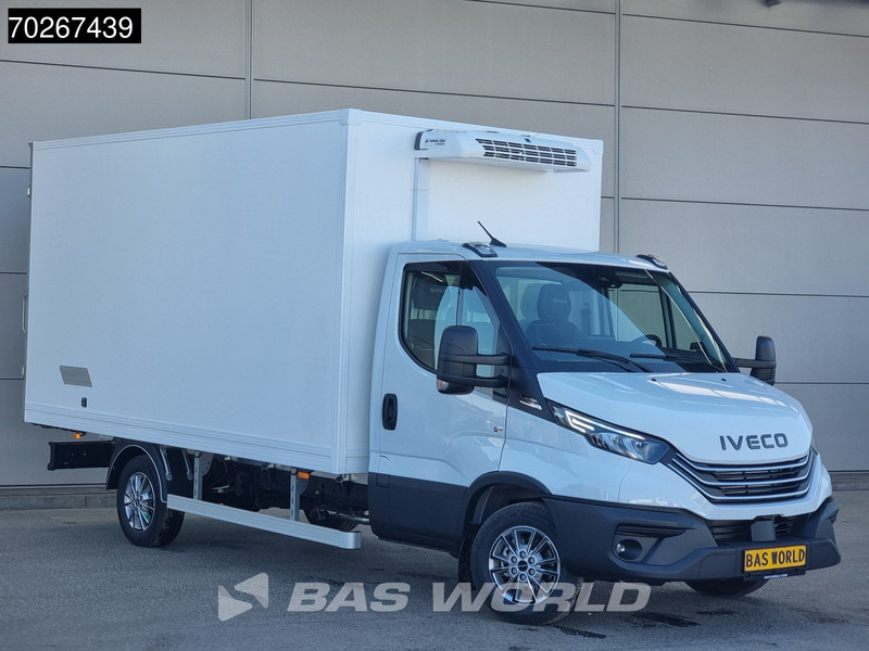 Iveco Daily 35S18 3.0L Koelwagen Vriezer Thermoking V-200 MAX 220V stekker -18 LED Navi Airco ACC Koel Koeler Kühler Bakwagen Kühlwagen Kühl - Tarbesõiduk külmik: pilt 3 Iveco Daily 35S18 3.0L Koelwagen Vriezer Thermoking V-200 MAX 220V stekker -18 LED Navi Airco ACC Koel Koeler Kühler Bakwagen Kühlwagen Kühl - Tarbesõiduk külmik: pilt 3