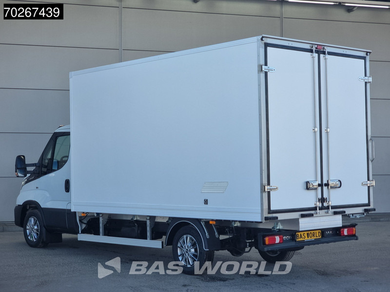 Iveco Daily 35S18 3.0L Koelwagen Vriezer Thermoking V-200 MAX 220V stekker -18 LED Navi Airco ACC Koel Koeler Kühler Bakwagen Kühlwagen Kühl - Tarbesõiduk külmik: pilt 2 Iveco Daily 35S18 3.0L Koelwagen Vriezer Thermoking V-200 MAX 220V stekker -18 LED Navi Airco ACC Koel Koeler Kühler Bakwagen Kühlwagen Kühl - Tarbesõiduk külmik: pilt 2