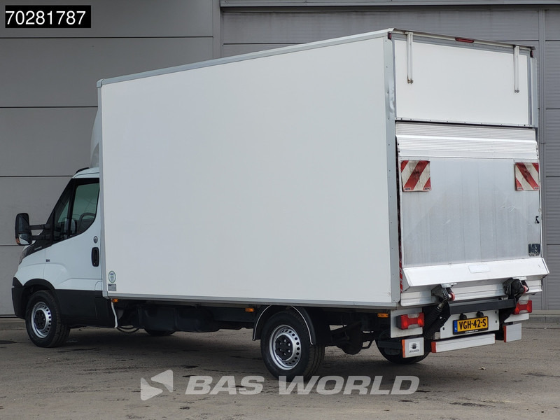 Iveco Daily 35S18 3.0L Laadklep Bakwagen Airco Lat om Lat Euro6 Meubelbak Koffer 20m3 Airco - Tarbesõiduk furgoon: pilt 2 Iveco Daily 35S18 3.0L Laadklep Bakwagen Airco Lat om Lat Euro6 Meubelbak Koffer 20m3 Airco - Tarbesõiduk furgoon: pilt 2