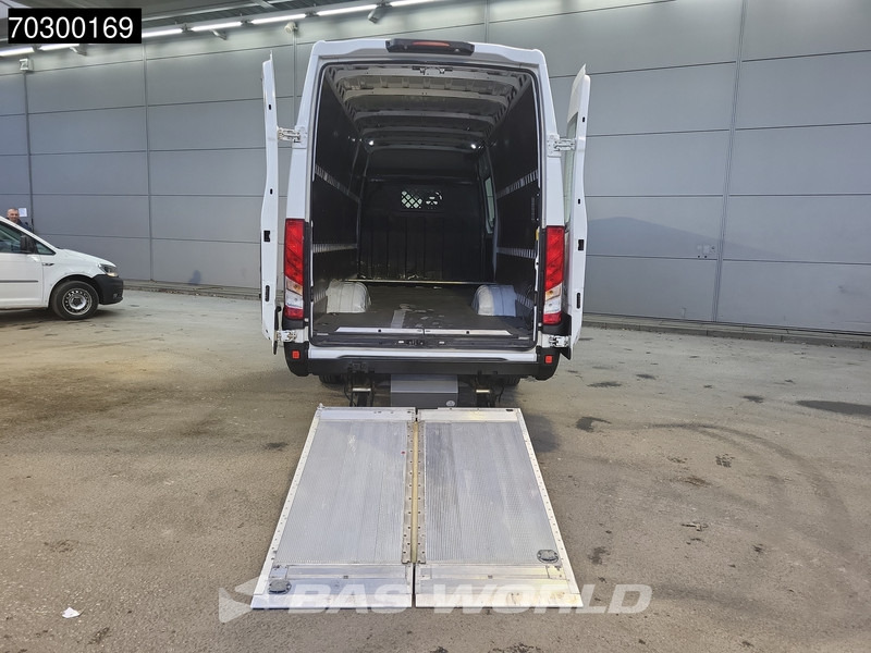 Iveco Daily 50C18 3.0L Laadklep Automaat Dubbellucht 180PK L3H2 Cruise Euro6 L3 Cruise control - Kaubik: pilt 3 Iveco Daily 50C18 3.0L Laadklep Automaat Dubbellucht 180PK L3H2 Cruise Euro6 L3 Cruise control - Kaubik: pilt 3