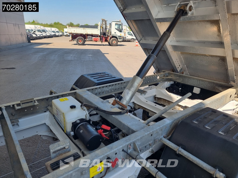 MAN TGE 5.120 Kipper met Kist Dubbel Cabine Dubbellucht 3,5t Trekhaak Navi Airco Cruise Camera Tipper Benne Kieper m3 Airco Dubbel cabine Trek - Tarbesõiduk kallur: pilt 5 MAN TGE 5.120 Kipper met Kist Dubbel Cabine Dubbellucht 3,5t Trekhaak Navi Airco Cruise Camera Tipper Benne Kieper m3 Airco Dubbel cabine Trek - Tarbesõiduk kallur: pilt 5