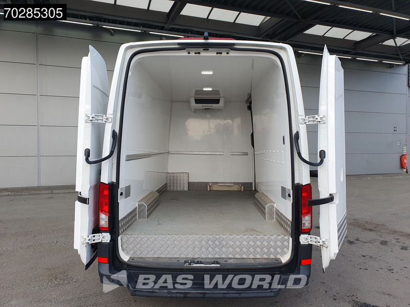 MAN TGE Koelwagen Thermo King 230V stekker Elektrisch 115km WLTP 36kWh L3H3 Automaat LED Navi Airco Cruise Camera Parkeersensoren L2H2 K - Tarbesõiduk külmik, Elektrikaubik: pilt 3 MAN TGE Koelwagen Thermo King 230V stekker Elektrisch 115km WLTP 36kWh L3H3 Automaat LED Navi Airco Cruise Camera Parkeersensoren L2H2 K - Tarbesõiduk külmik, Elektrikaubik: pilt 3