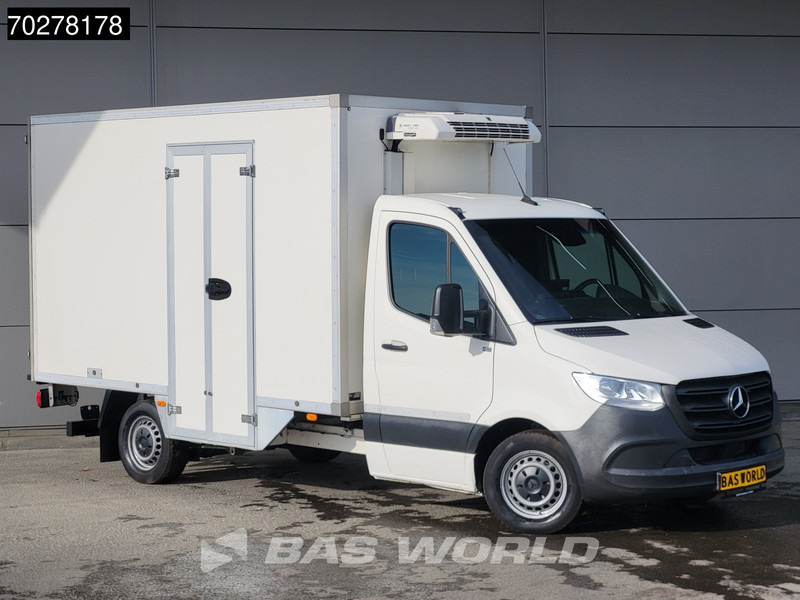 Mercedes-Benz Sprinter 314 CDI Automaat Koelwagen Bi temp Thermo King V-300 Max Koeler Koel Vries Vriezer Kühlkasten Airco Cruise control - Tarbesõiduk külmik: pilt 3 Mercedes-Benz Sprinter 314 CDI Automaat Koelwagen Bi temp Thermo King V-300 Max Koeler Koel Vries Vriezer Kühlkasten Airco Cruise control - Tarbesõiduk külmik: pilt 3