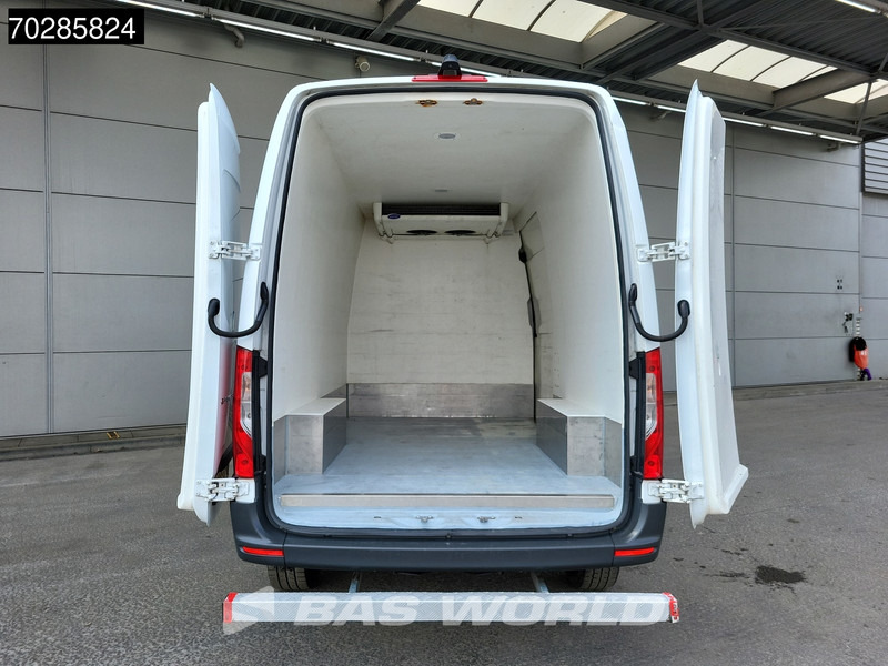 Mercedes-Benz Sprinter 314 CDI Koelwagen Carrier Viento 350 Navi Airco Cruise Camera MBUX Euro6 Koel Koeler Kühl Kühler Kühlwagen 9m3 Airco Cruise cont - Tarbesõiduk külmik: pilt 3 Mercedes-Benz Sprinter 314 CDI Koelwagen Carrier Viento 350 Navi Airco Cruise Camera MBUX Euro6 Koel Koeler Kühl Kühler Kühlwagen 9m3 Airco Cruise cont - Tarbesõiduk külmik: pilt 3