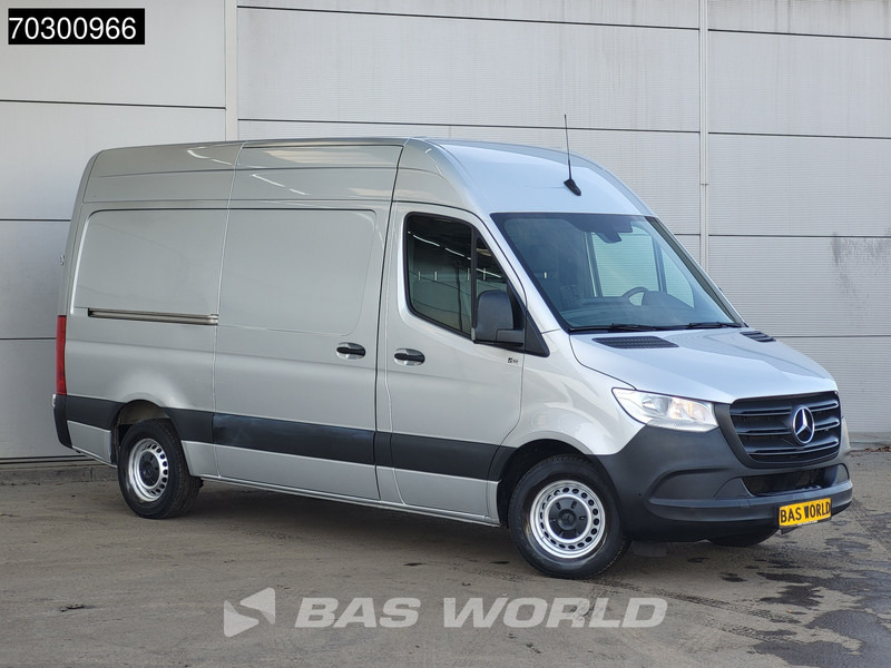Mercedes-Benz Sprinter 315 CDI Automaat L2H2 150PK Airco Camera Parkeersensoren MBUX CarPlay Euro6 L2 Airco - Väike kaubik: pilt 5 Mercedes-Benz Sprinter 315 CDI Automaat L2H2 150PK Airco Camera Parkeersensoren MBUX CarPlay Euro6 L2 Airco - Väike kaubik: pilt 5