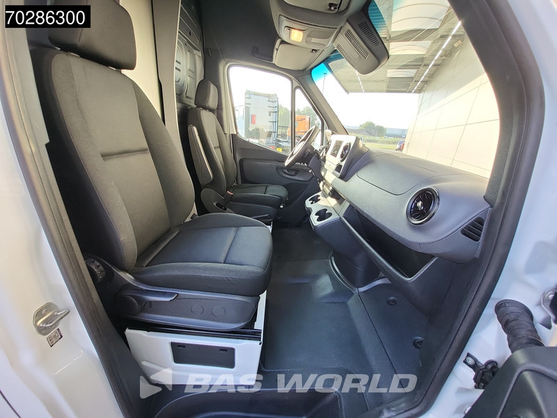 Mercedes-Benz Sprinter 315 CDI Automaat L3H2 Navi Airco Cruise Camera MBUX Carplay Euro6 L3 15m3 Airco Cruise control liising Mercedes-Benz Sprinter 315 CDI Automaat L3H2 Navi Airco Cruise Camera MBUX Carplay Euro6 L3 15m3 Airco Cruise control: pilt 10