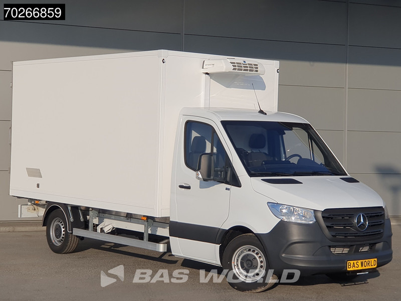 Mercedes-Benz Sprinter 315 CDI Koelwagen Achterdeuren Thermo King C-250 Airco Carplay MBUX Koel Koeler Kühl Kühler Kühlwagen Kühlkoffer 17m3 Airco - Tarbesõiduk külmik: pilt 5 Mercedes-Benz Sprinter 315 CDI Koelwagen Achterdeuren Thermo King C-250 Airco Carplay MBUX Koel Koeler Kühl Kühler Kühlwagen Kühlkoffer 17m3 Airco - Tarbesõiduk külmik: pilt 5