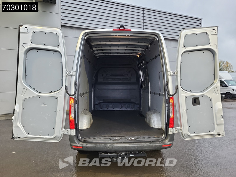 Mercedes-Benz Sprinter 315 CDI Special Edition Automaat L2H2 Trekhaak 150PK Airco Camera Parkeersensoren MBUX CarPlay Euro6 L2 12m3 Airco - Väike kaubik: pilt 3 Mercedes-Benz Sprinter 315 CDI Special Edition Automaat L2H2 Trekhaak 150PK Airco Camera Parkeersensoren MBUX CarPlay Euro6 L2 12m3 Airco - Väike kaubik: pilt 3