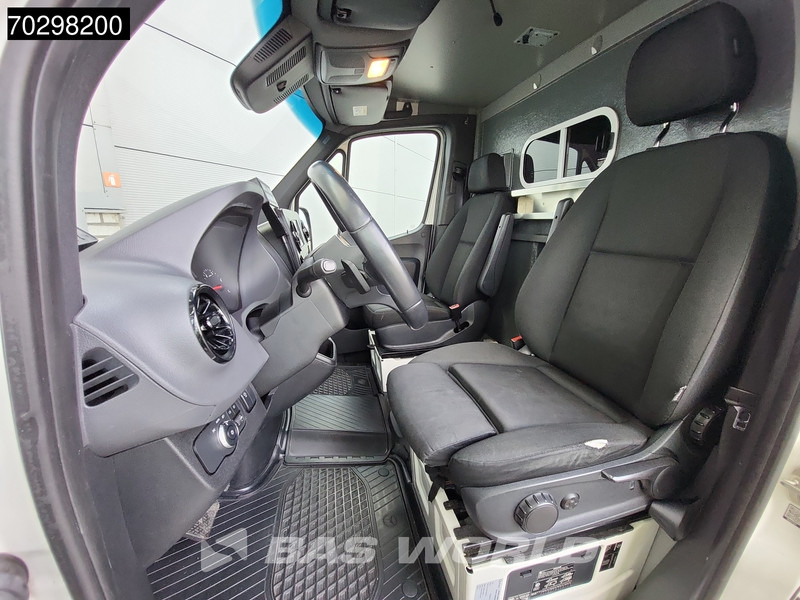Kiirabiauto Mercedes-Benz Sprinter 316 CDI Ambulance Brancard Automaat Ziekenwagen Airco Cruise Camera Parkeersensoren Standkachel Euro6 Rettungswagen Krankenwagen: pilt 16 Kiirabiauto Mercedes-Benz Sprinter 316 CDI Ambulance Brancard Automaat Ziekenwagen Airco Cruise Camera Parkeersensoren Standkachel Euro6 Rettungswagen Krankenwagen: pilt 16