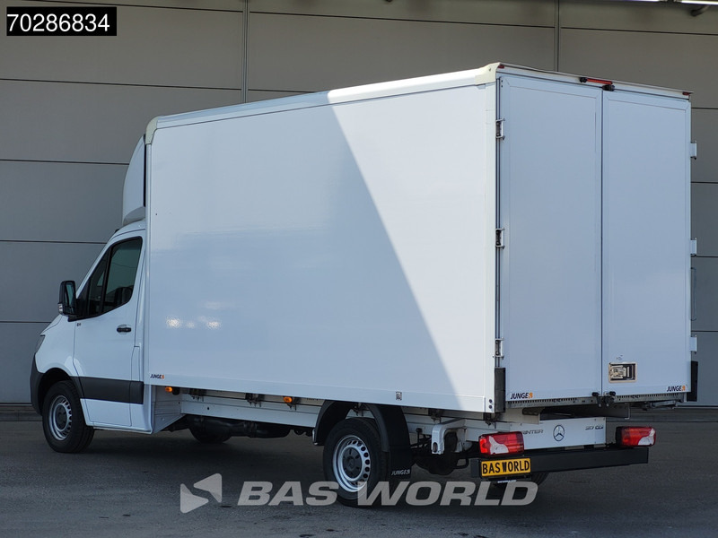Mercedes-Benz Sprinter 317 CDI Automaat Bakwagen Achterdeuren Airco Camera Euro6 Meubelbak Koffer 21m3 Airco - Tarbesõiduk furgoon: pilt 3 Mercedes-Benz Sprinter 317 CDI Automaat Bakwagen Achterdeuren Airco Camera Euro6 Meubelbak Koffer 21m3 Airco - Tarbesõiduk furgoon: pilt 3