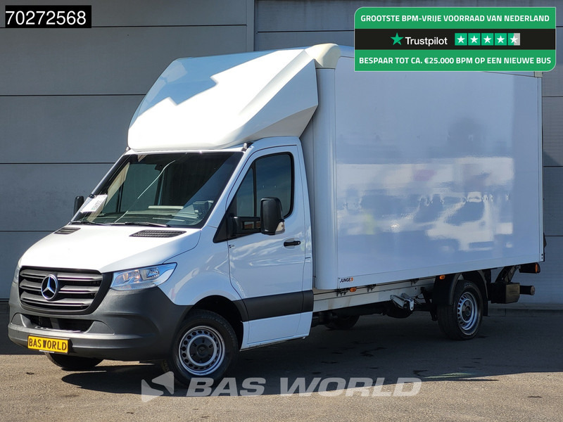 Mercedes-Benz Sprinter 317 CDI Automaat Bakwagen Laadklep Camera Airco Koffer Meubelbak 20m3 Airco - Tarbesõiduk furgoon: pilt 1 Mercedes-Benz Sprinter 317 CDI Automaat Bakwagen Laadklep Camera Airco Koffer Meubelbak 20m3 Airco - Tarbesõiduk furgoon: pilt 1