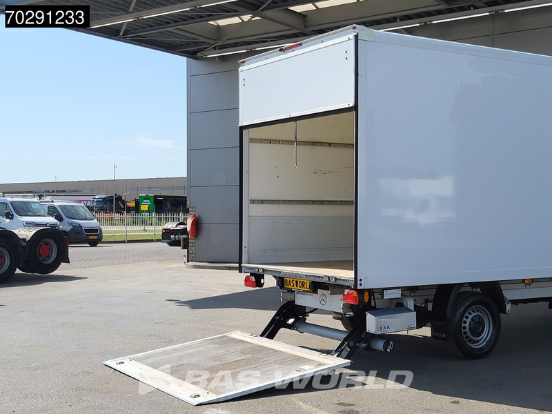 Mercedes-Benz Sprinter 317 CDI Automaat Bakwagen Laadklep Camera Airco Koffer Meubelbak 21m3 Airco - Tarbesõiduk furgoon: pilt 5 Mercedes-Benz Sprinter 317 CDI Automaat Bakwagen Laadklep Camera Airco Koffer Meubelbak 21m3 Airco - Tarbesõiduk furgoon: pilt 5