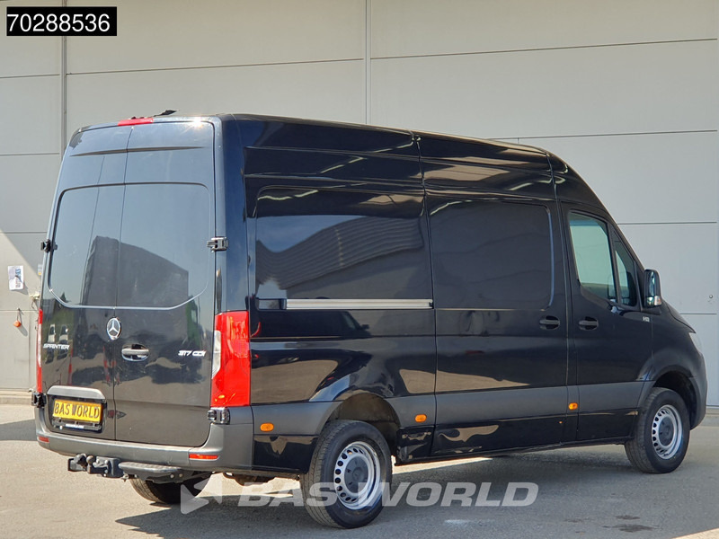 Mercedes-Benz Sprinter 317 CDI Automaat L2H2 3500KG Trekhaak Airco Camera MBUX CarPlay Euro6 L2 12m3 Airco Trekhaak - Kaubik: pilt 5 Mercedes-Benz Sprinter 317 CDI Automaat L2H2 3500KG Trekhaak Airco Camera MBUX CarPlay Euro6 L2 12m3 Airco Trekhaak - Kaubik: pilt 5