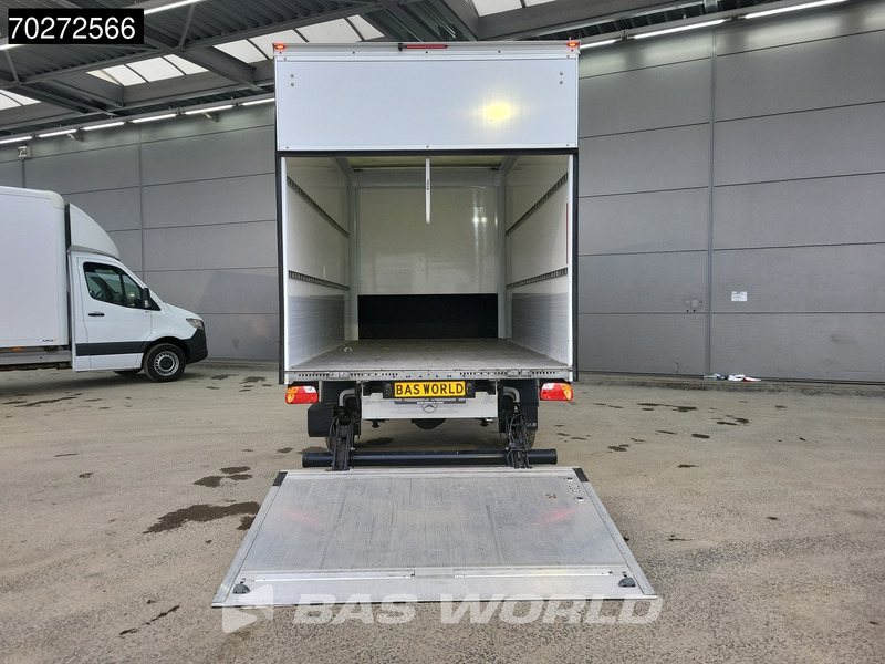 Mercedes-Benz Sprinter 317 CDI Bakwagen Automaat Laadklep Camera Meubelbak Koffer LBW 20m3 Airco - Tarbesõiduk furgoon: pilt 3 Mercedes-Benz Sprinter 317 CDI Bakwagen Automaat Laadklep Camera Meubelbak Koffer LBW 20m3 Airco - Tarbesõiduk furgoon: pilt 3