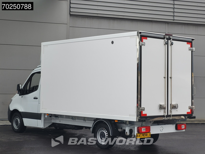 Mercedes-Benz Sprinter 317 CDI Koelwagen Thermo King V-300max 230V stekker Bakwagen Koel Kühlwagen 16m3 Airco Cruise control - Tarbesõiduk külmik: pilt 3 Mercedes-Benz Sprinter 317 CDI Koelwagen Thermo King V-300max 230V stekker Bakwagen Koel Kühlwagen 16m3 Airco Cruise control - Tarbesõiduk külmik: pilt 3
