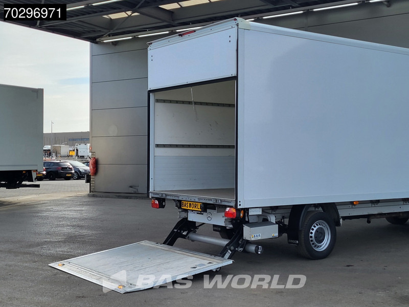 Mercedes-Benz Sprinter 317 CDI Laadklep Automaat Bakwagen 170PK Airco Camera Euro6 Meubelbak Koffer Airco - Tarbesõiduk furgoon: pilt 3 Mercedes-Benz Sprinter 317 CDI Laadklep Automaat Bakwagen 170PK Airco Camera Euro6 Meubelbak Koffer Airco - Tarbesõiduk furgoon: pilt 3