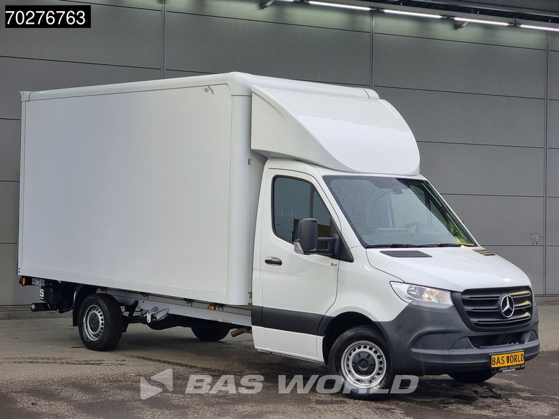 Mercedes-Benz Sprinter 317 CDI Laadklep Automaat Bakwagen Airco MBUX Carplay Meubelbak Koffer Airco - Tarbesõiduk furgoon: pilt 5 Mercedes-Benz Sprinter 317 CDI Laadklep Automaat Bakwagen Airco MBUX Carplay Meubelbak Koffer Airco - Tarbesõiduk furgoon: pilt 5
