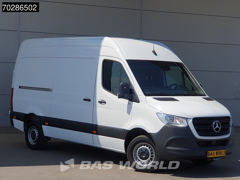 Mercedes-Benz Sprinter 319 CDI Automaat L2H2 190PK Trekhaak Airco Camera Parkeersensoren Euro6 L2 12m3 Airco Trekhaak - Kaubik: pilt 5 Mercedes-Benz Sprinter 319 CDI Automaat L2H2 190PK Trekhaak Airco Camera Parkeersensoren Euro6 L2 12m3 Airco Trekhaak - Kaubik: pilt 5