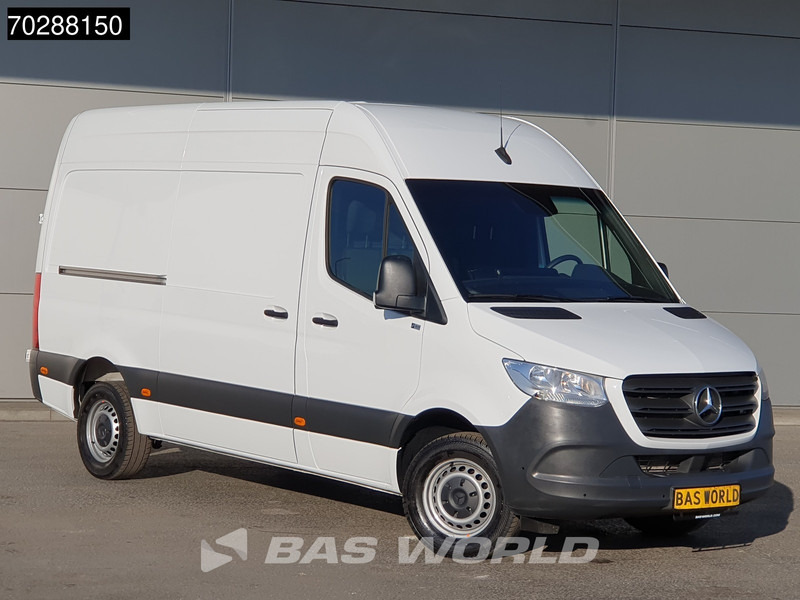 Mercedes-Benz Sprinter 319 CDI Automaat L2H2 Trekhaak Airco MBUX CarPlay Parkeersensoren Euro6 L2 12m3 Airco Trekhaak - Kaubik: pilt 5 Mercedes-Benz Sprinter 319 CDI Automaat L2H2 Trekhaak Airco MBUX CarPlay Parkeersensoren Euro6 L2 12m3 Airco Trekhaak - Kaubik: pilt 5
