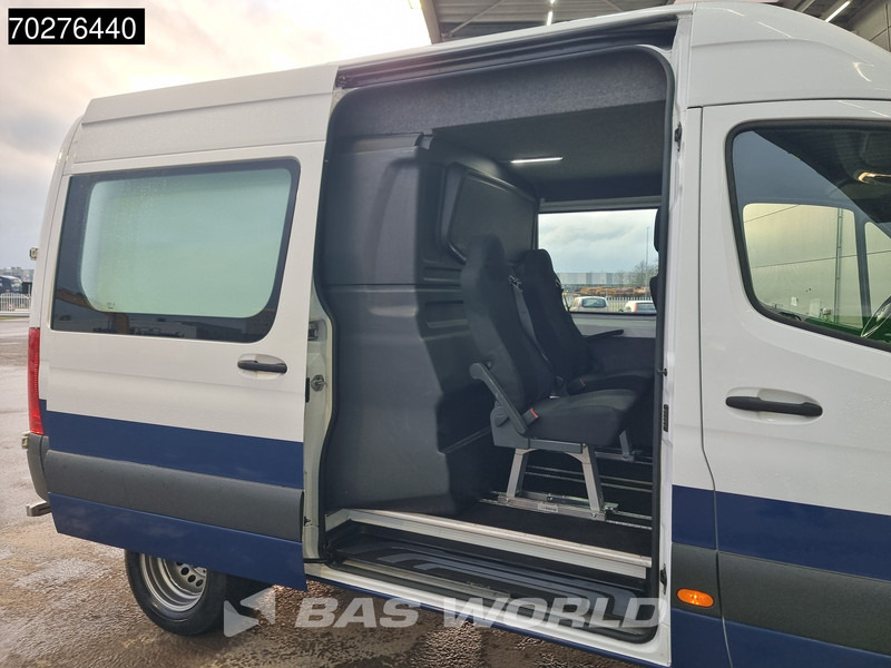 Mercedes-Benz Sprinter 514 CDI 3.0L V6 Automaat Dubbel Cabine L2H2 Dubbellucht 3,5t Trekhaak Camera Airco Cruise Doka Mixto L2 8m3 Airco Dubbel cabine - Kaubik: pilt 3 Mercedes-Benz Sprinter 514 CDI 3.0L V6 Automaat Dubbel Cabine L2H2 Dubbellucht 3,5t Trekhaak Camera Airco Cruise Doka Mixto L2 8m3 Airco Dubbel cabine - Kaubik: pilt 3