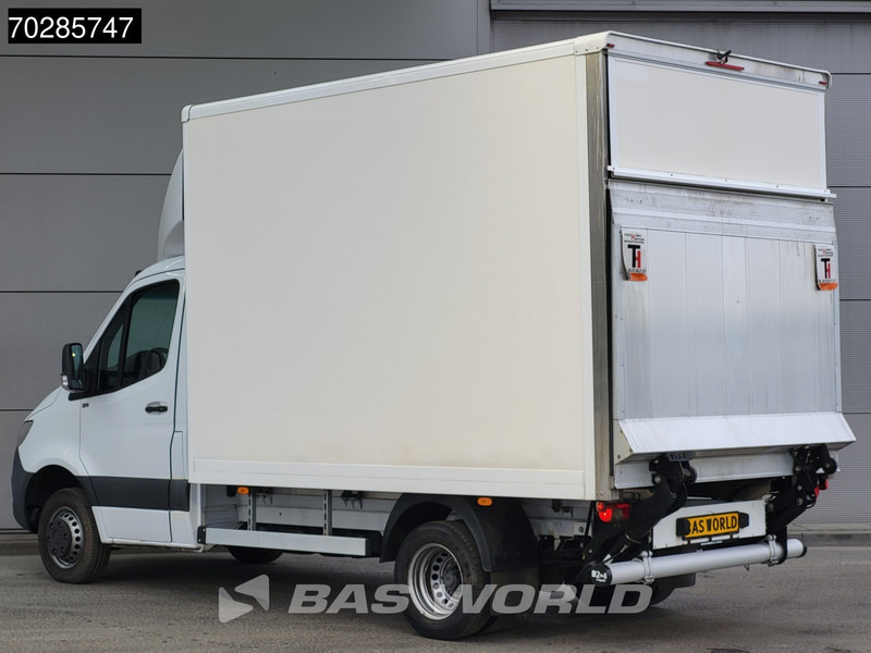 Mercedes-Benz Sprinter 514 CDI Laadklep Automaat Zijdeur Bakwagen Dubbellucht Airco Cruise MBUX CarPlay Euro6 Meubelbak Koffer 17m3 Airco Cruise contro - Tarbesõiduk furgoon: pilt 2 Mercedes-Benz Sprinter 514 CDI Laadklep Automaat Zijdeur Bakwagen Dubbellucht Airco Cruise MBUX CarPlay Euro6 Meubelbak Koffer 17m3 Airco Cruise contro - Tarbesõiduk furgoon: pilt 2