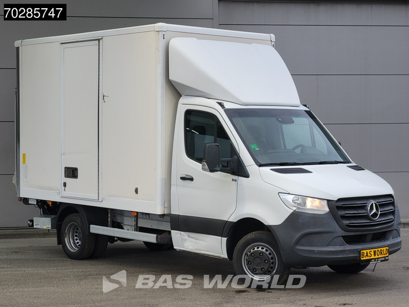 Mercedes-Benz Sprinter 514 CDI Laadklep Automaat Zijdeur Bakwagen Dubbellucht Airco Cruise MBUX CarPlay Euro6 Meubelbak Koffer 17m3 Airco Cruise contro - Tarbesõiduk furgoon: pilt 5 Mercedes-Benz Sprinter 514 CDI Laadklep Automaat Zijdeur Bakwagen Dubbellucht Airco Cruise MBUX CarPlay Euro6 Meubelbak Koffer 17m3 Airco Cruise contro - Tarbesõiduk furgoon: pilt 5