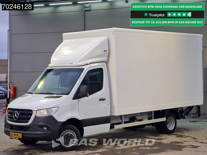 Mercedes-Benz Sprinter 515 CDI Automaat 1000kg Laadklep Zijdeur Dubbellucht Bakwagen MBUX Airco Cruise MBUX Koffer Meubelbak 21m3 Airco Cruise control - Tarbesõiduk furgoon: pilt 1 Mercedes-Benz Sprinter 515 CDI Automaat 1000kg Laadklep Zijdeur Dubbellucht Bakwagen MBUX Airco Cruise MBUX Koffer Meubelbak 21m3 Airco Cruise control - Tarbesõiduk furgoon: pilt 1