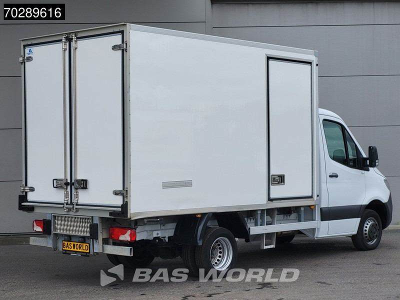 Mercedes-Benz Sprinter 515 CDI Koelwagen Dubbellucht Zijdeur Thermo King 230v-Stekker Airco Cruise MBUX CarPlay Euro6 Koel Koeler Kühl Kühler Kühlwagen - Tarbesõiduk külmik: pilt 5 Mercedes-Benz Sprinter 515 CDI Koelwagen Dubbellucht Zijdeur Thermo King 230v-Stekker Airco Cruise MBUX CarPlay Euro6 Koel Koeler Kühl Kühler Kühlwagen - Tarbesõiduk külmik: pilt 5