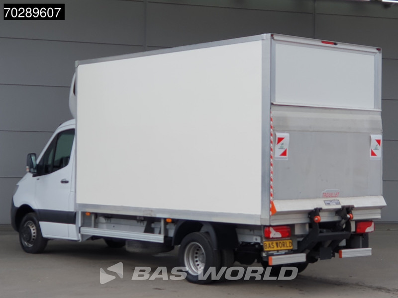 Mercedes-Benz Sprinter 515 CDI Laadklep Automaat Dubbellucht Bakwagen 150PK Airco Cruise Euro6 Meubelbak Koffer 20m3 Airco Cruise control - Tarbesõiduk furgoon: pilt 2 Mercedes-Benz Sprinter 515 CDI Laadklep Automaat Dubbellucht Bakwagen 150PK Airco Cruise Euro6 Meubelbak Koffer 20m3 Airco Cruise control - Tarbesõiduk furgoon: pilt 2